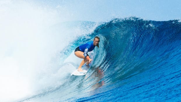 bethany-hamilton-extreme-exposure.jpg